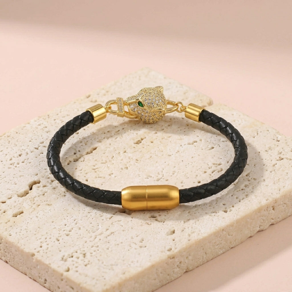 Leopard Instinct
