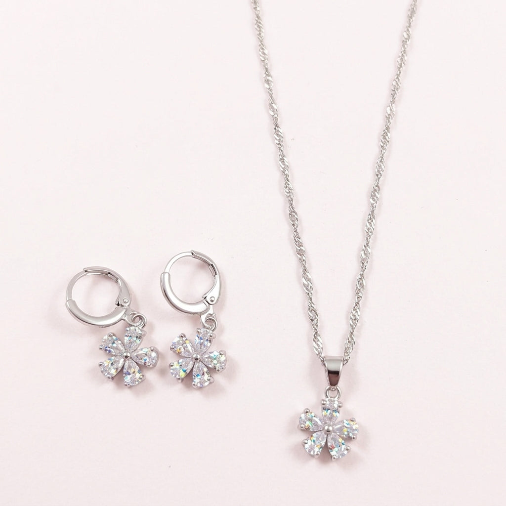 White Bloom Set