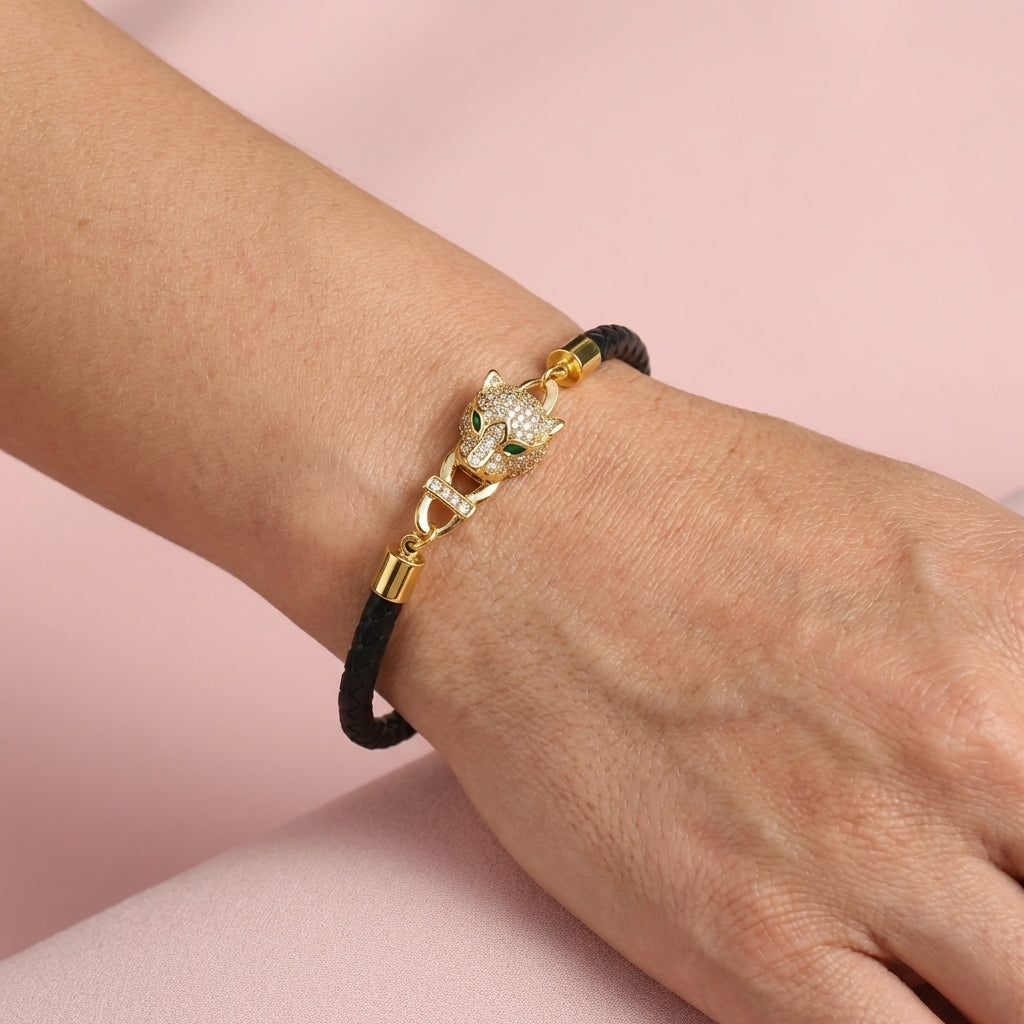 Leopard Instinct